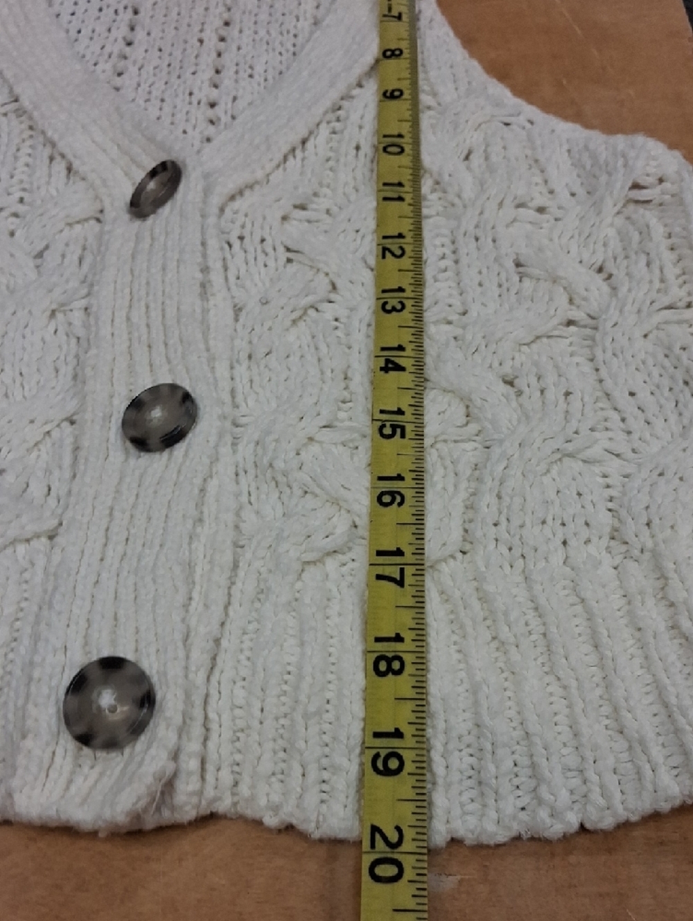 White Open Knit Button Front Sweater Vest Crochet Cottagecore Size XSP - Picture 10 of 10